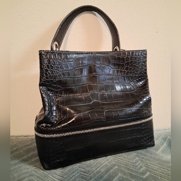 Tommy Hilfiger Handbags - Tommy Hilfiger Black Croc Faux Leather Like Handbag